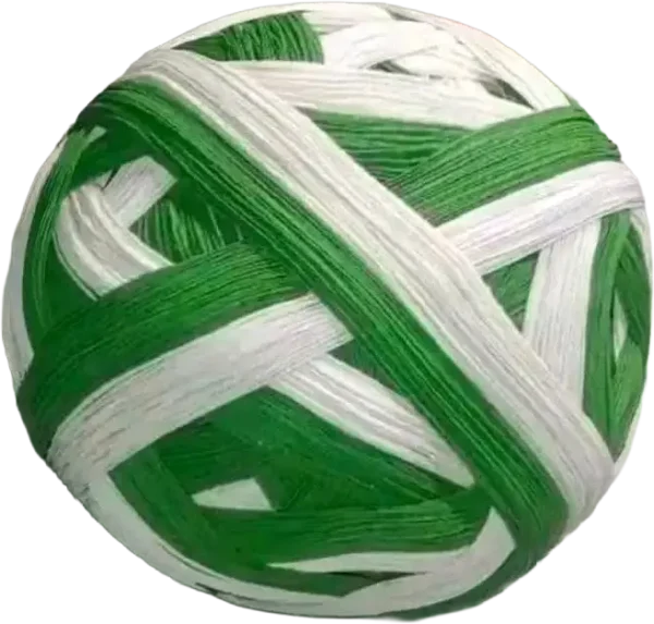 Vibrant 2 color white and green colorful 9-thread cotton kite string (dor) pinna price for Basant 2026.